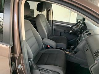 VOLKSWAGEN Touran usata 48