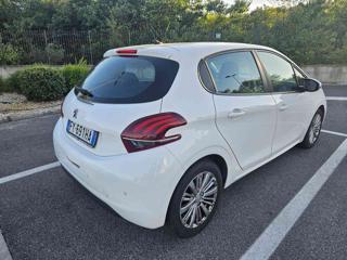 PEUGEOT 208 usata, con Airbag Passeggero