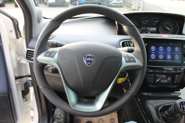 LANCIA Ypsilon usata, con Servosterzo