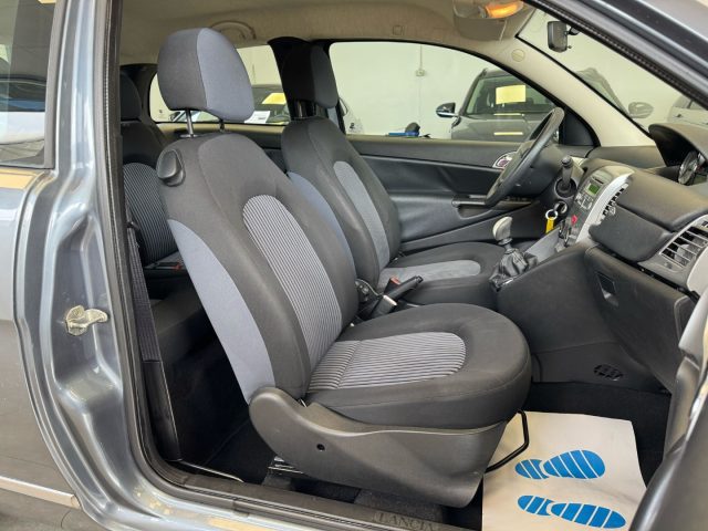 LANCIA Ypsilon usata, con ESP