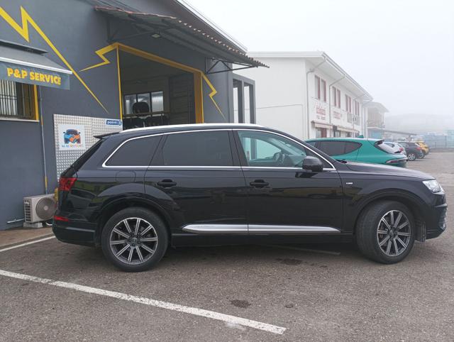 AUDI Q7 usata, con Autoradio