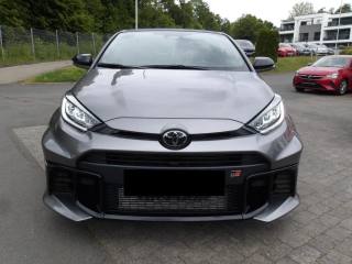 TOYOTA Yaris usata, con Airbag