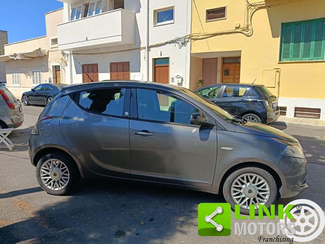 LANCIA Ypsilon usata 24