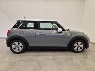 MINI Cooper D usata, con Autoradio