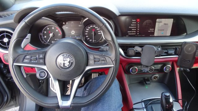 ALFA ROMEO Stelvio usata, con Fari Xenon