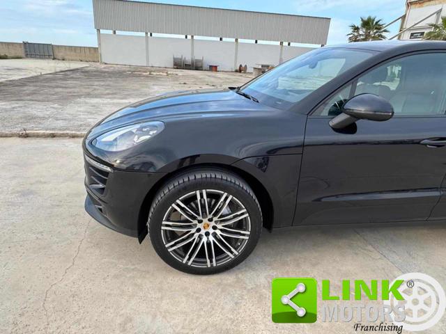 PORSCHE Macan usata, con Airbag