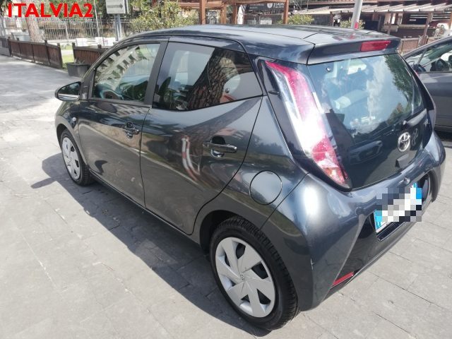 TOYOTA Aygo usata, con Alzacristalli elettrici