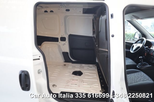 OPEL Combo usata 59