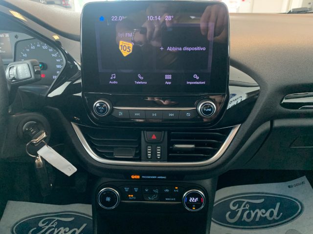 FORD Fiesta usata, con Touch screen