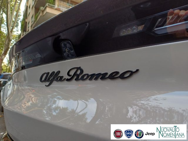 ALFA ROMEO Junior usata, con Controllo automatico clima