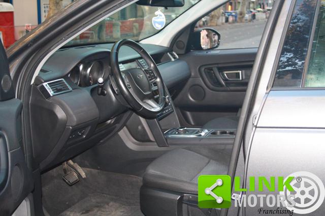 LAND ROVER Discovery Sport usata, con Leve al volante
