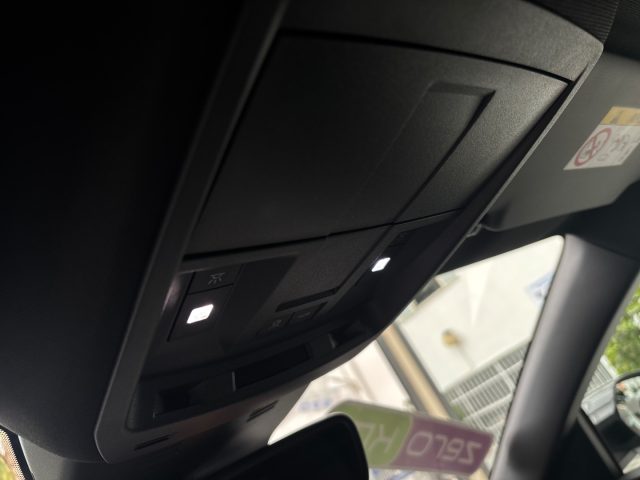 PEUGEOT 3008 usata, con Controllo vocale