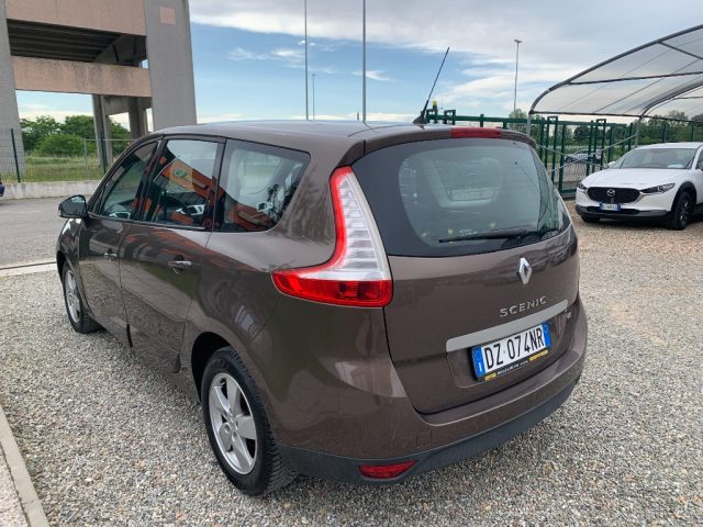 RENAULT Scenic usata, con Boardcomputer