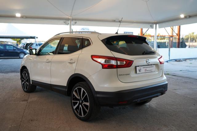 NISSAN Qashqai usata, con Autoradio