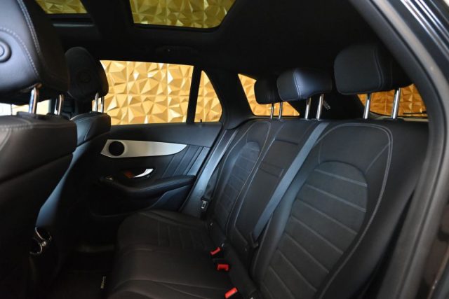 MERCEDES-BENZ GLC 300 usata 28