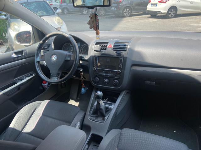 VOLKSWAGEN Golf usata, con ESP