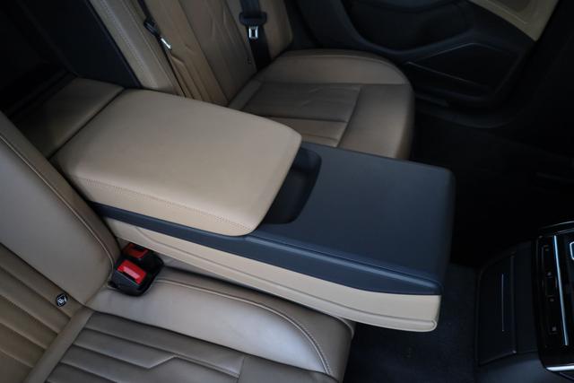 AUDI A8 usata, con Leve al volante