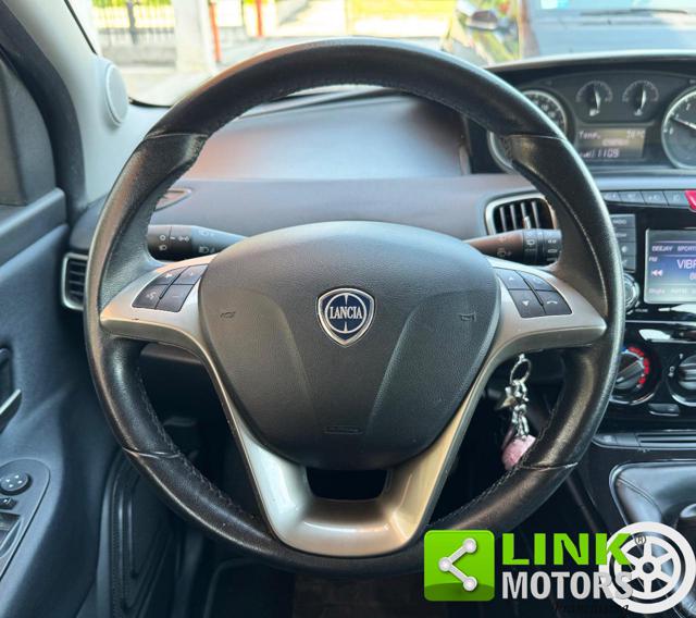 LANCIA Ypsilon usata, con Volante in pelle