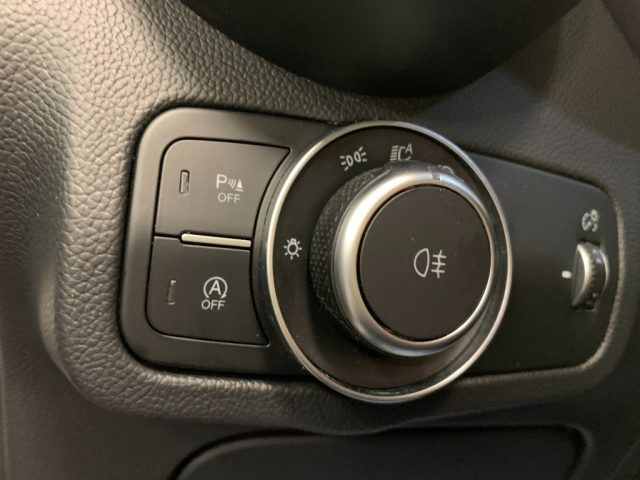 ALFA ROMEO Stelvio usata, con Portellone posteriore elettrico