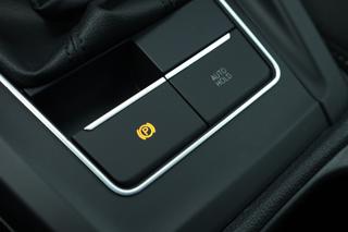 VOLKSWAGEN Golf usata, con Fari LED