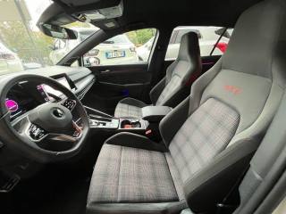 VOLKSWAGEN Golf usata, con ESP
