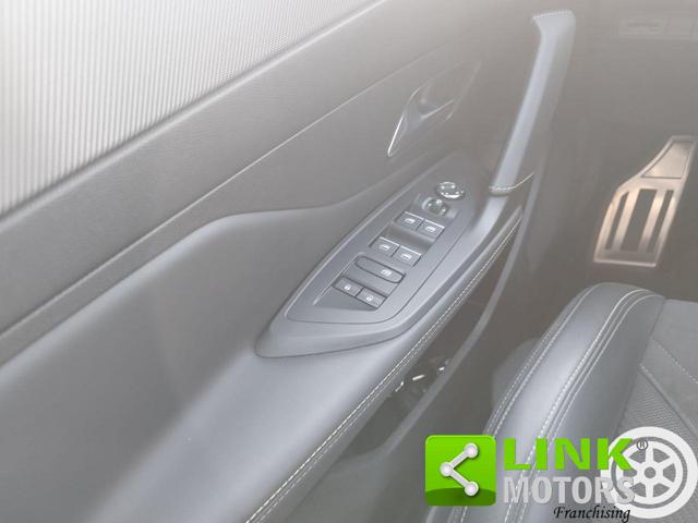 PEUGEOT 308 usata, con Sedili sportivi