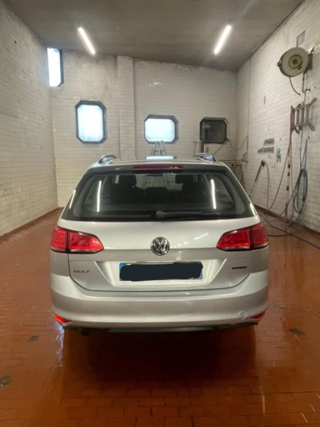VOLKSWAGEN Golf Variant usata, con Servosterzo