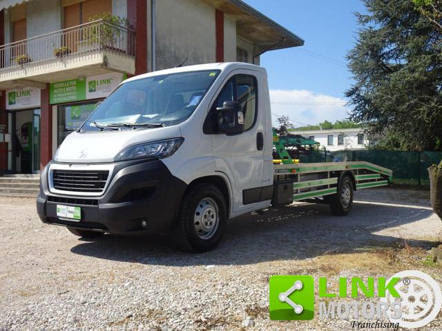 PEUGEOT Boxer usata, con ABS