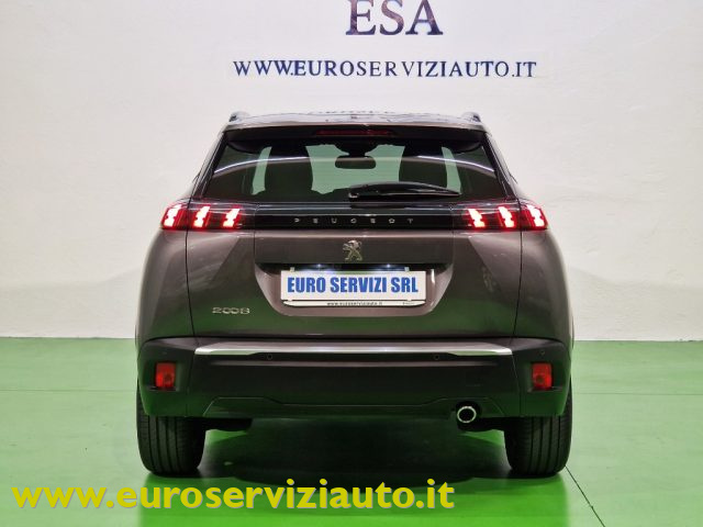 PEUGEOT 2008 usata, con Apple CarPlay