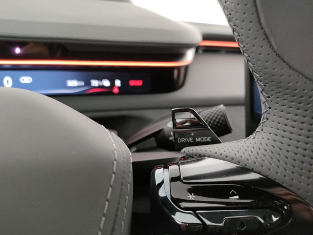 LOTUS Emeya usata, con Bluetooth
