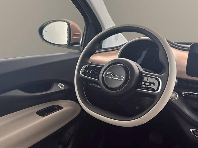 FIAT 500e usata, con USB