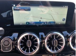 MERCEDES-BENZ GLA 200 usata, con Fari LED