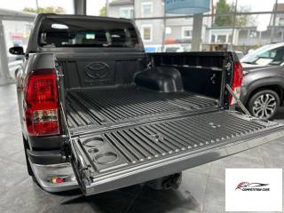 TOYOTA Hilux usata, con Bluetooth