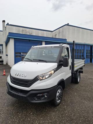 IVECO Daily usata, con Servosterzo