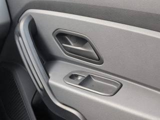 DACIA Duster usata 19