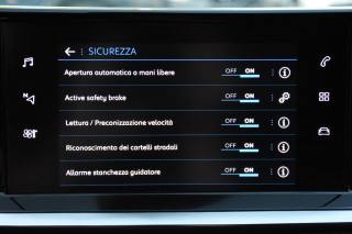 PEUGEOT 208 usata, con Cruise Control