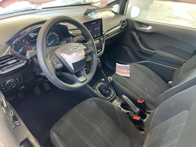 FORD Fiesta usata, con USB