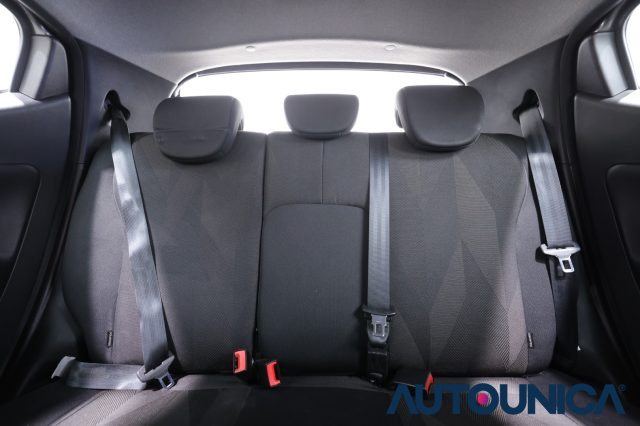 LANCIA Ypsilon usata, con Luci diurne
