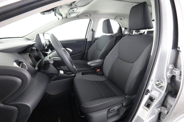 TOYOTA Yaris usata 7