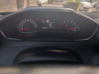 PEUGEOT 2008 usata, con Chiusura centralizzata