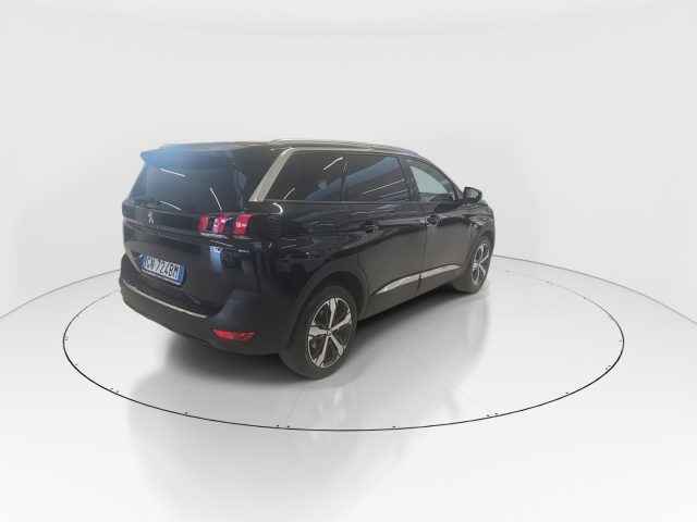 PEUGEOT 5008 usata, con Airbag