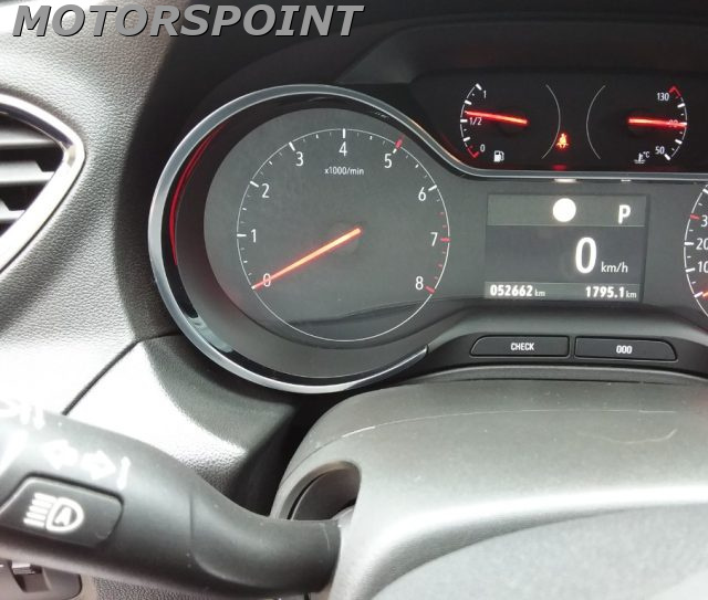 OPEL Grandland X usata, con Fendinebbia