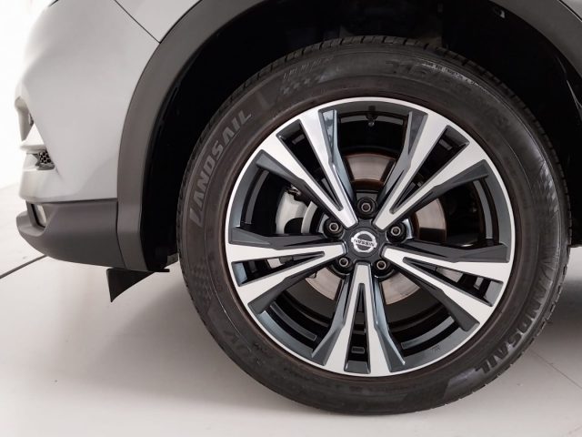 NISSAN Qashqai usata, con Autoradio