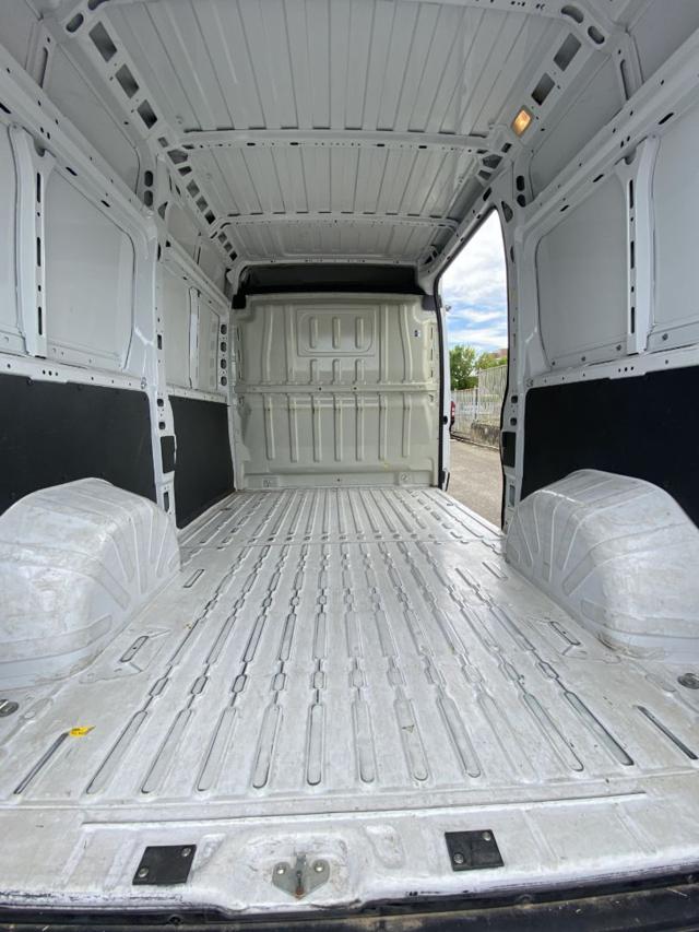 PEUGEOT Boxer usata 28