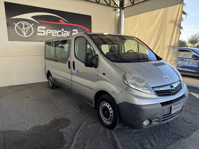OPEL Vivaro usata, con Airbag