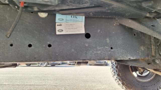 LAND ROVER Defender usata 9