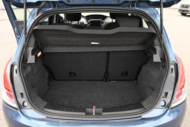 LANCIA Ypsilon usata, con ESP