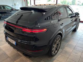 PORSCHE Cayenne usata, con Autoradio