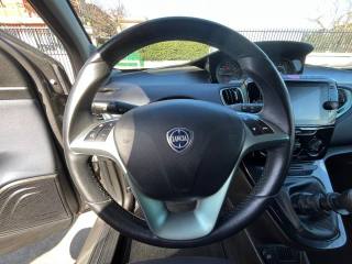 LANCIA Ypsilon usata, con Servosterzo