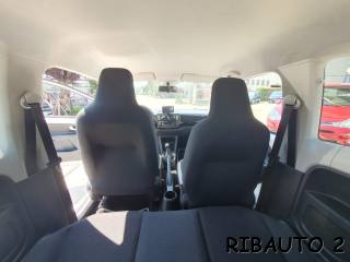 VOLKSWAGEN up! usata, con Isofix